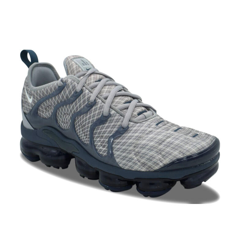 Nike Air Vapormax Plus Wolf Grey 2/4