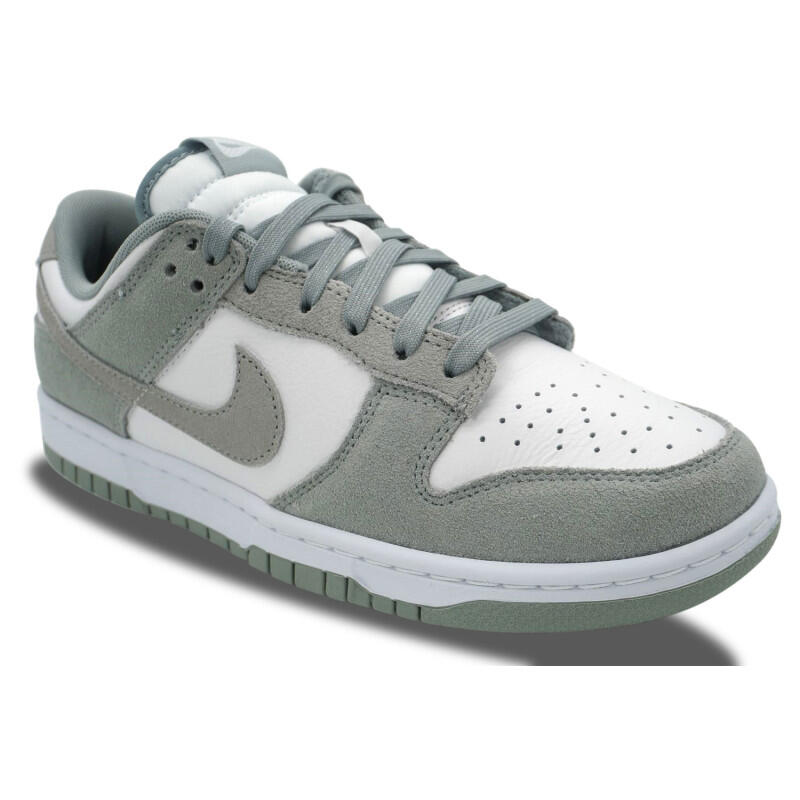 Nike Dunk Low SE Light Pumice 2/4