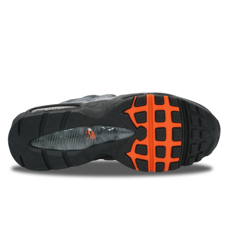 Nike Air Max 95 Black Hyper Crimson 3/4
