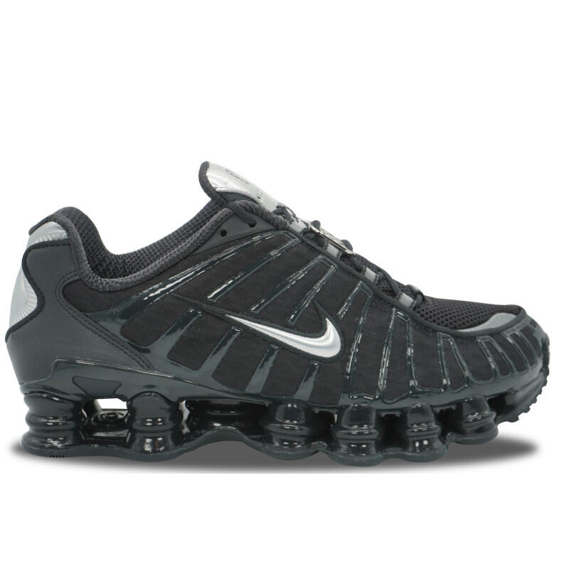 NIKE picture