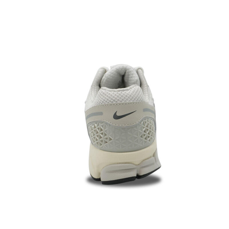 Chaussures  Zoom Vomero 5 Platinum Tint 4/4