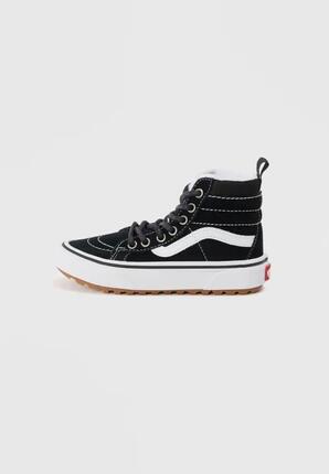 Zapatillas Vans MTE Sk8-Hi Negro/Blanco