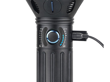 Zaklamp X9R Marauder Oplaadbaar – Max 25.000 Lumen 5/7