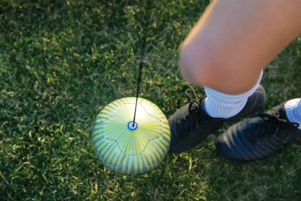 Star-Kick Touch Trainer, pega ergonómica, rotação de 360°, treino de futebol 3/5
