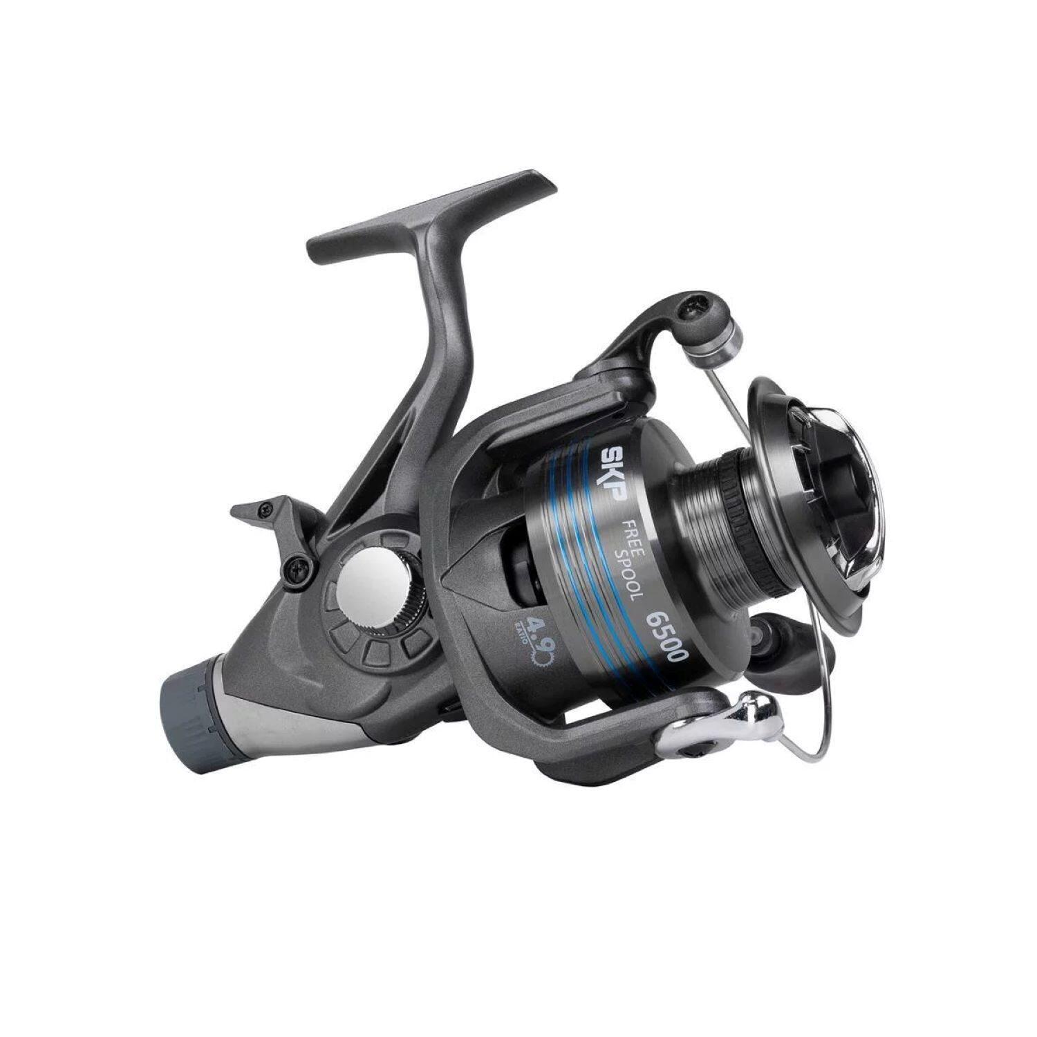 Carrete de bobina libre Shakespeare SKP Freerunner 4000 Baitrunner doble mango 3/3