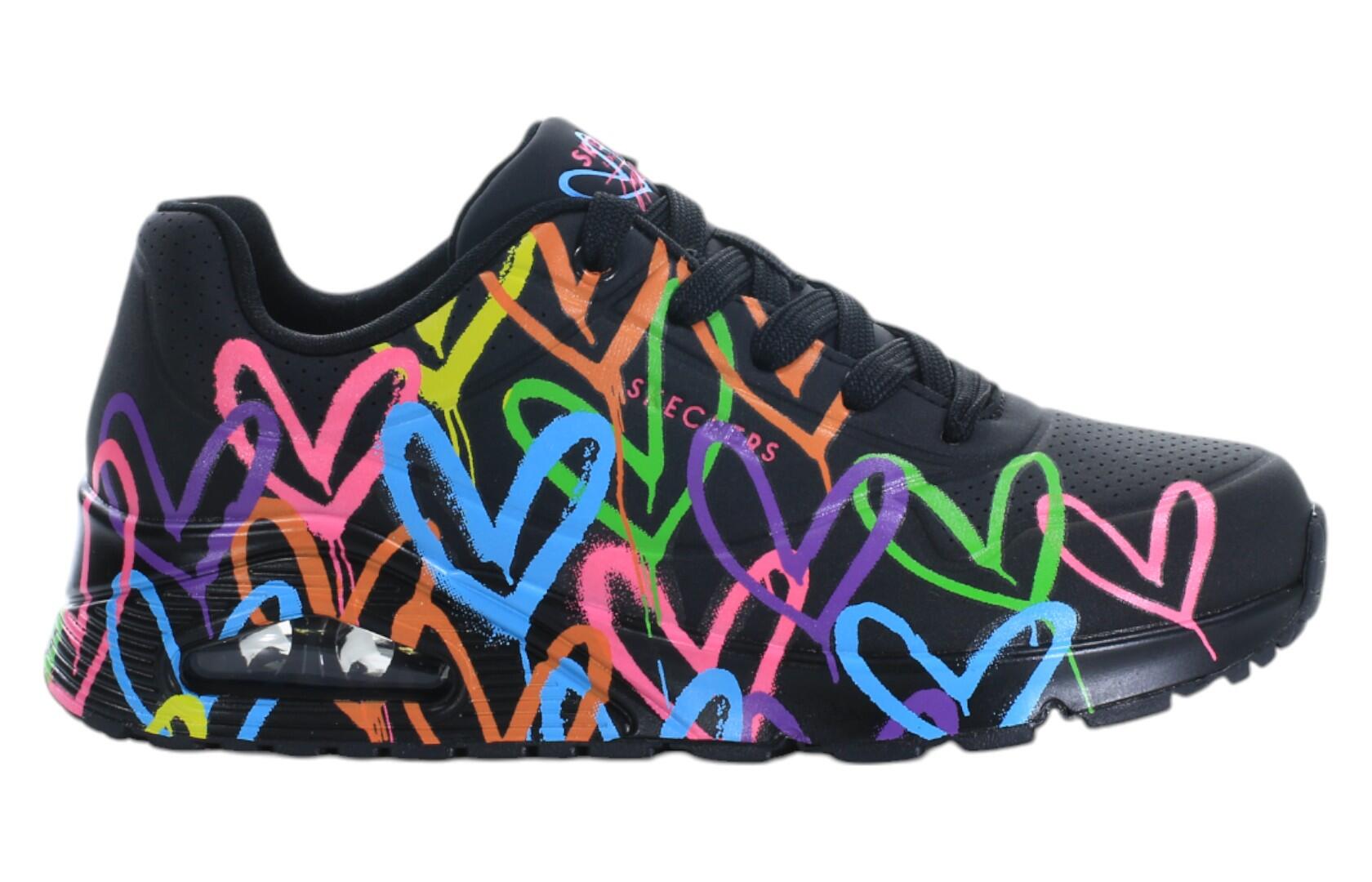 SKECHERS picture