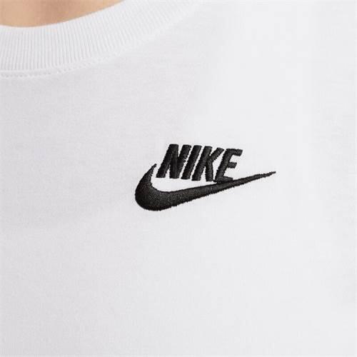 T-Shirt Femmes Nike Sportswear Club Essentials blanc 4/4