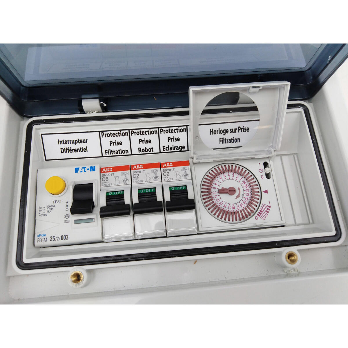 Coffret électrique de protection et de commande 3/3