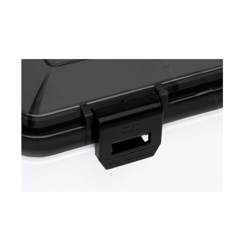 Cutie Daiwa box SS SMOKE 21.7 x 16.4 x 3.3 cm