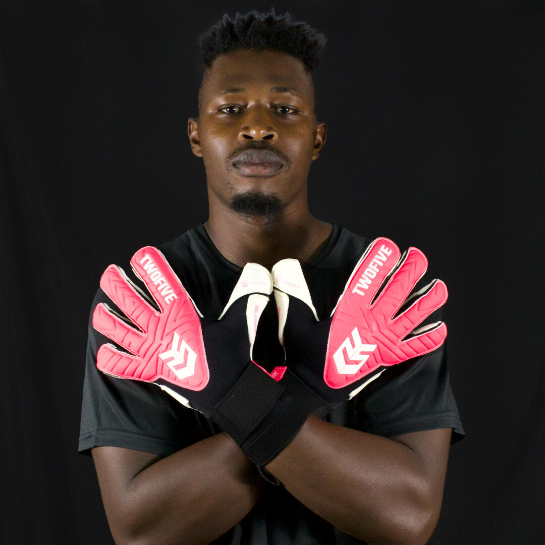 Gants de Gardien TwoFive Roma’90 Pink Pro 3/6