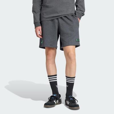 MERCEDES-BENZ AMG PETRONAS FORMULA ONE TEAM PREMIUM SWEAT SHORTS