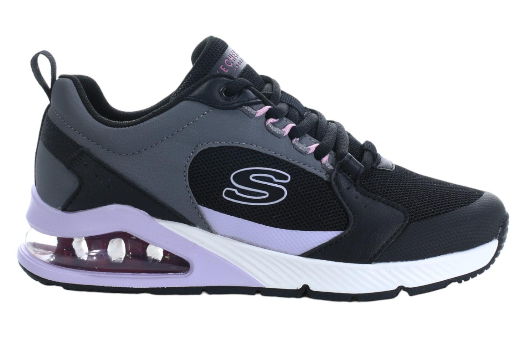 SKECHERS picture