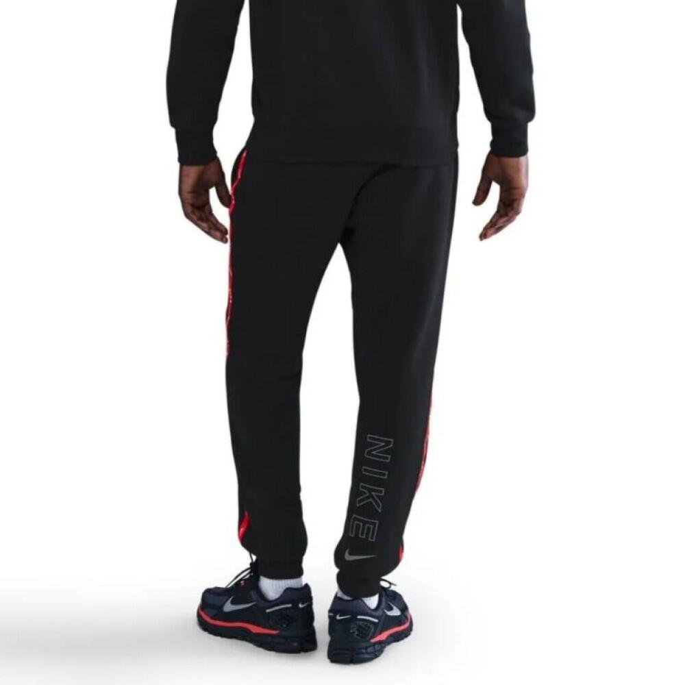 Pantalón Casual Hombre Nike Sportswear Club Men´s Joggers IH4287-010 Negro 2/3