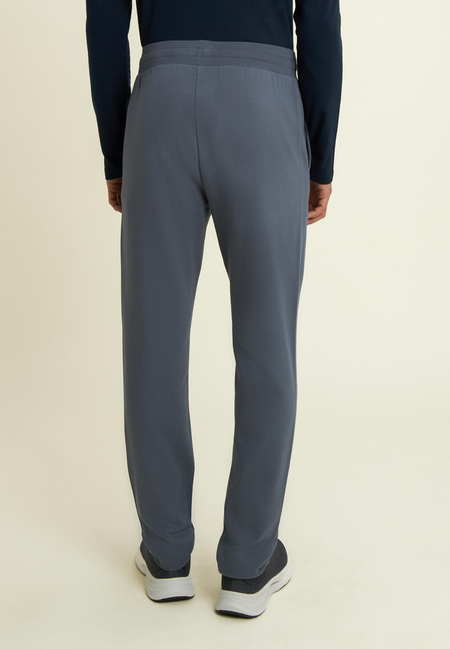 Pantalón de felpa regular fit con bajo recto 3/4