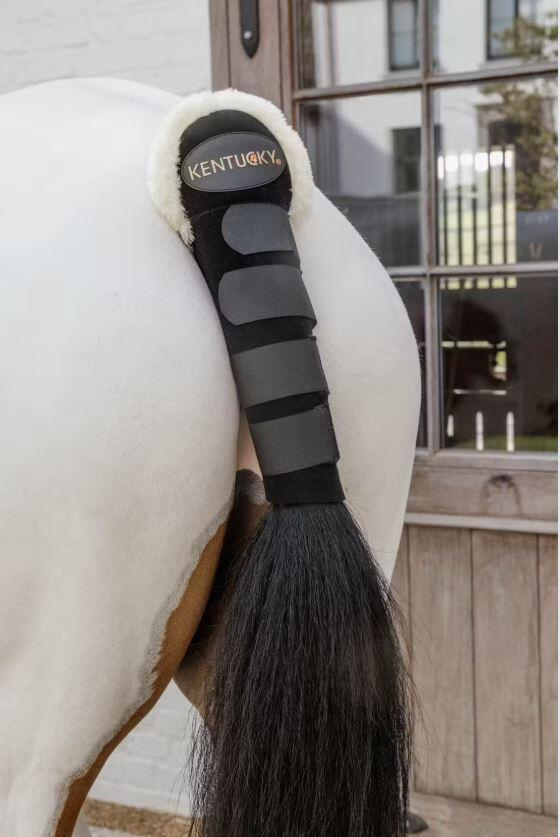 KENTUCKY HORSEWEAR picture