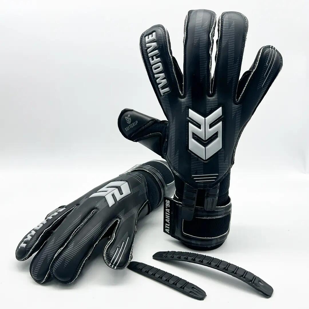 Luvas de Goleiro TwoFive Blackout Atlanta96 Advance (2025) 4/6