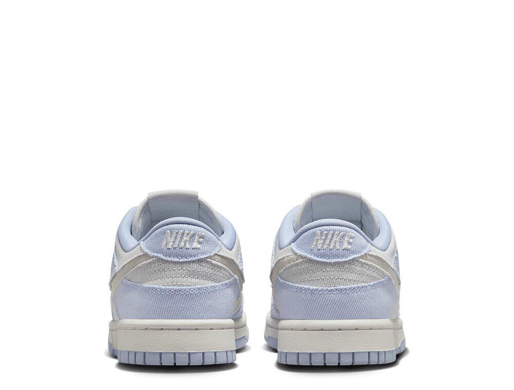 Scarpe Sportive Donna Nike W Dunk Low 5/7