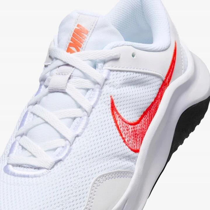 Dames Sportschoenen Nike Legend Essential 3 Nn 6/7