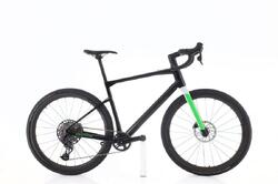 Gravel reconditionné · Unrestricted 01 Four AXS 12V · Très bon état