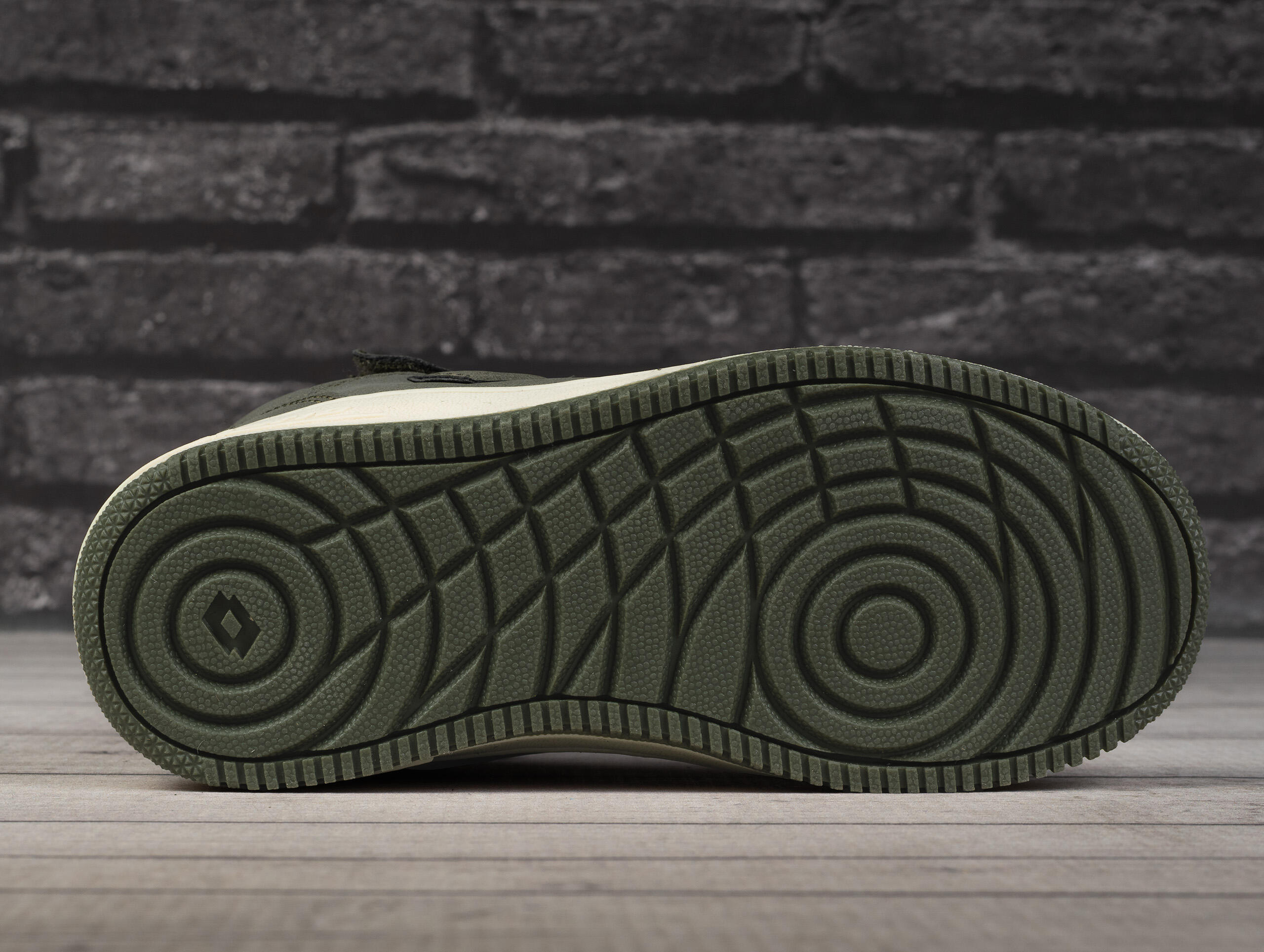 Buty dziecięce zimowe ocieplane Lotto PALIOT FUR K 5/7