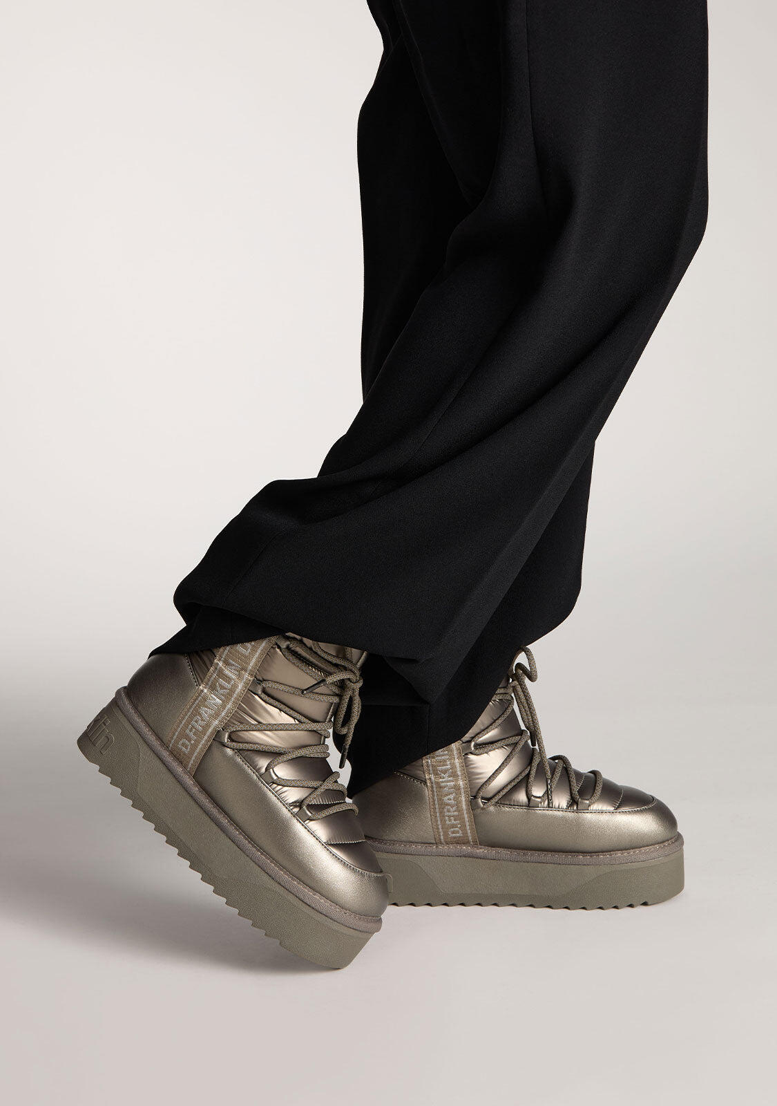 Bottines Plates Femme D.franklin Nordic V2 Bomb Brass Métallisé 5/5