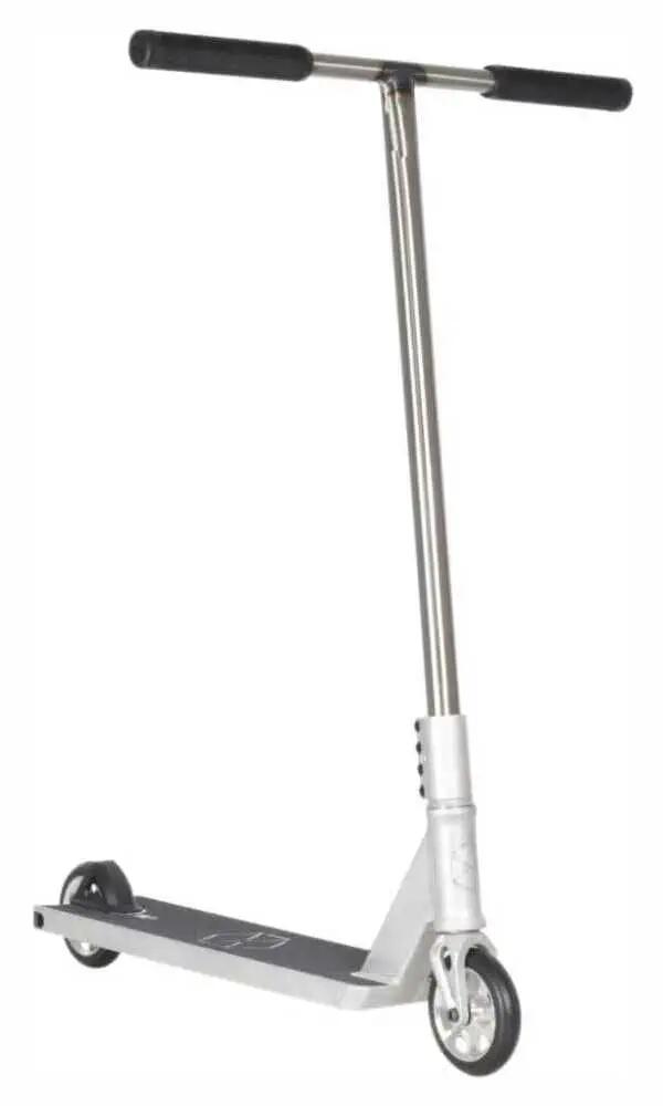 NATIVE SCOOTERS picture