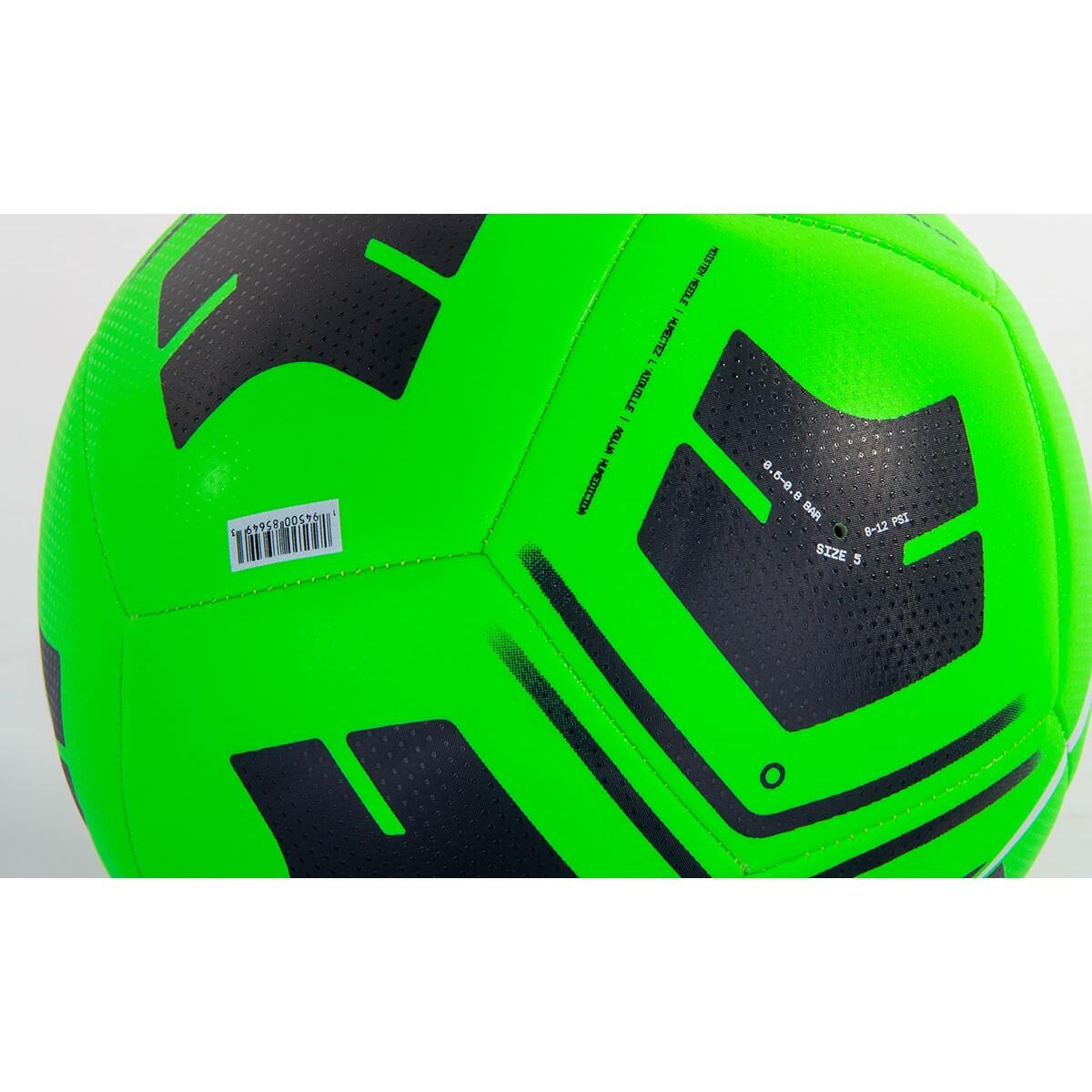 Ballon de football Nike taille 5 3/3