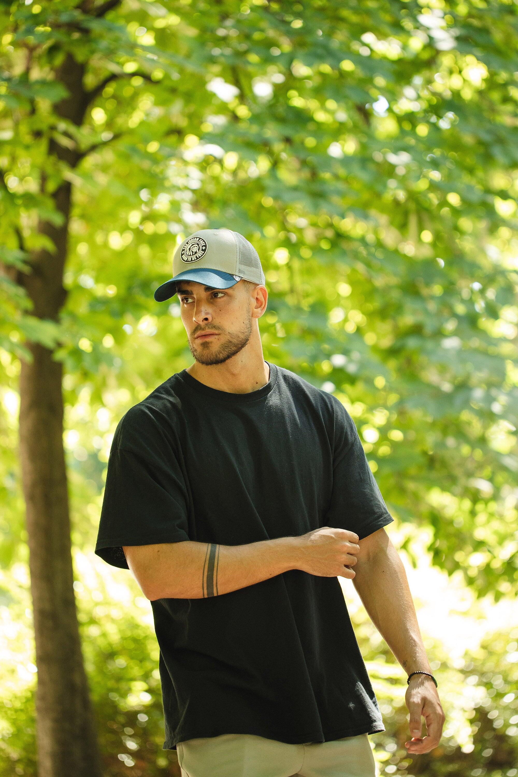 Gorra Trucker Born to Be Free Gris The Indian Face Unisex 5/5