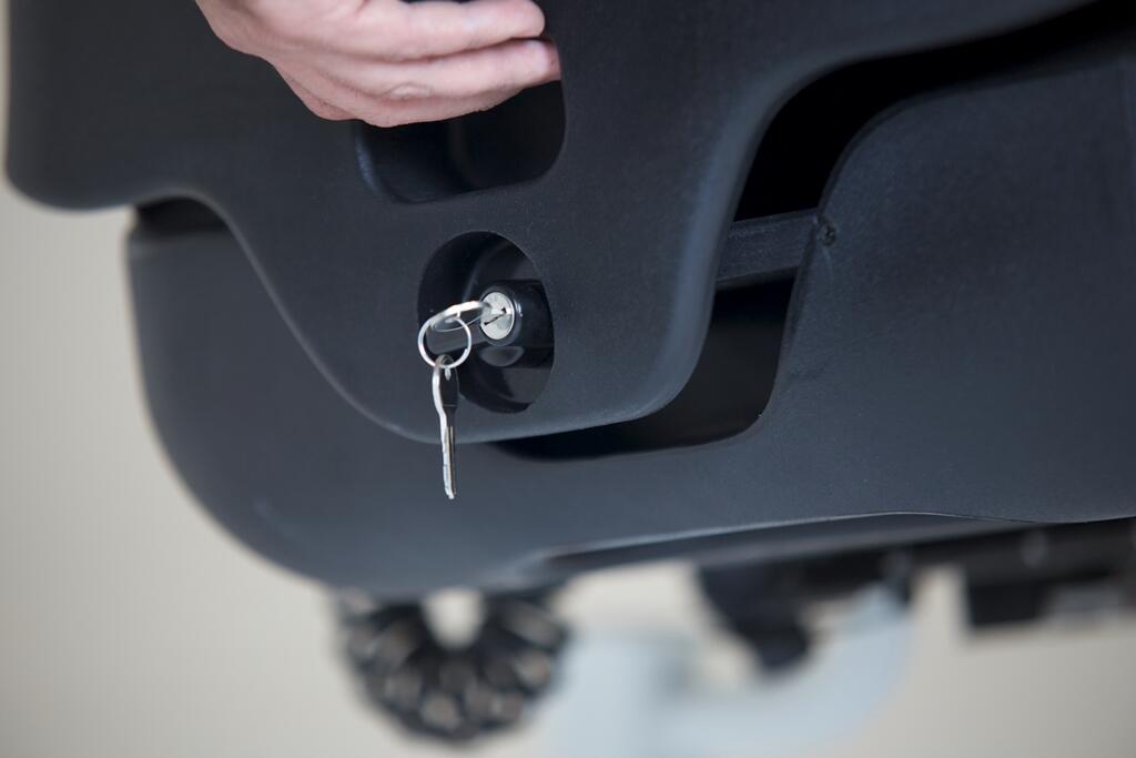 PORTAEQUIPAJES TOWBOX V2 BLACK EDITION 5/5