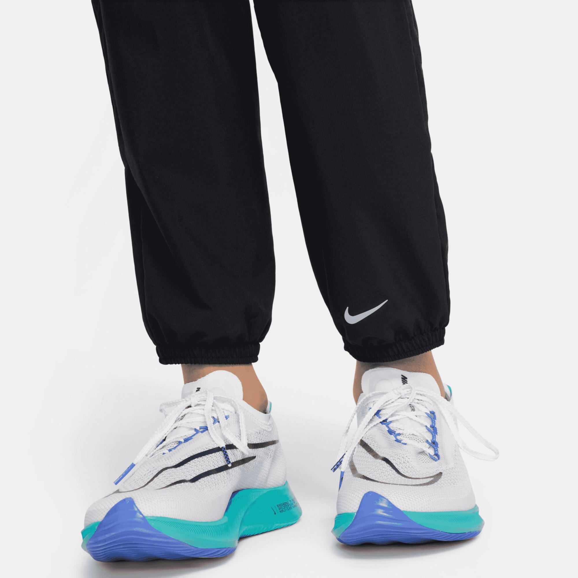 Nike Kinder Trainingshose Dri-FIT Multi FN8371 4/6