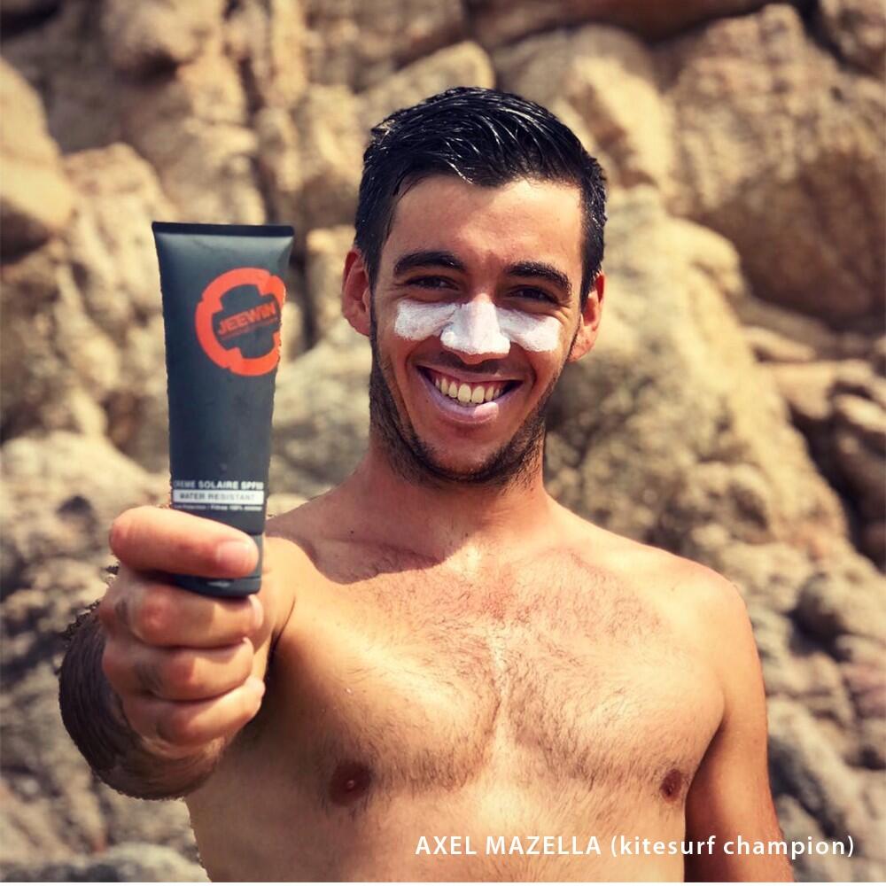 CREME SOLAIRE SPF50 MINERALE WATERPROOF À 96% NATURELLE (50g) 3/5