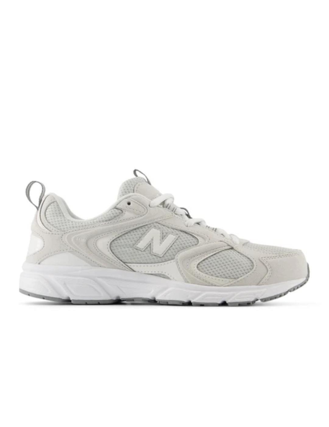 NEW BALANCE picture