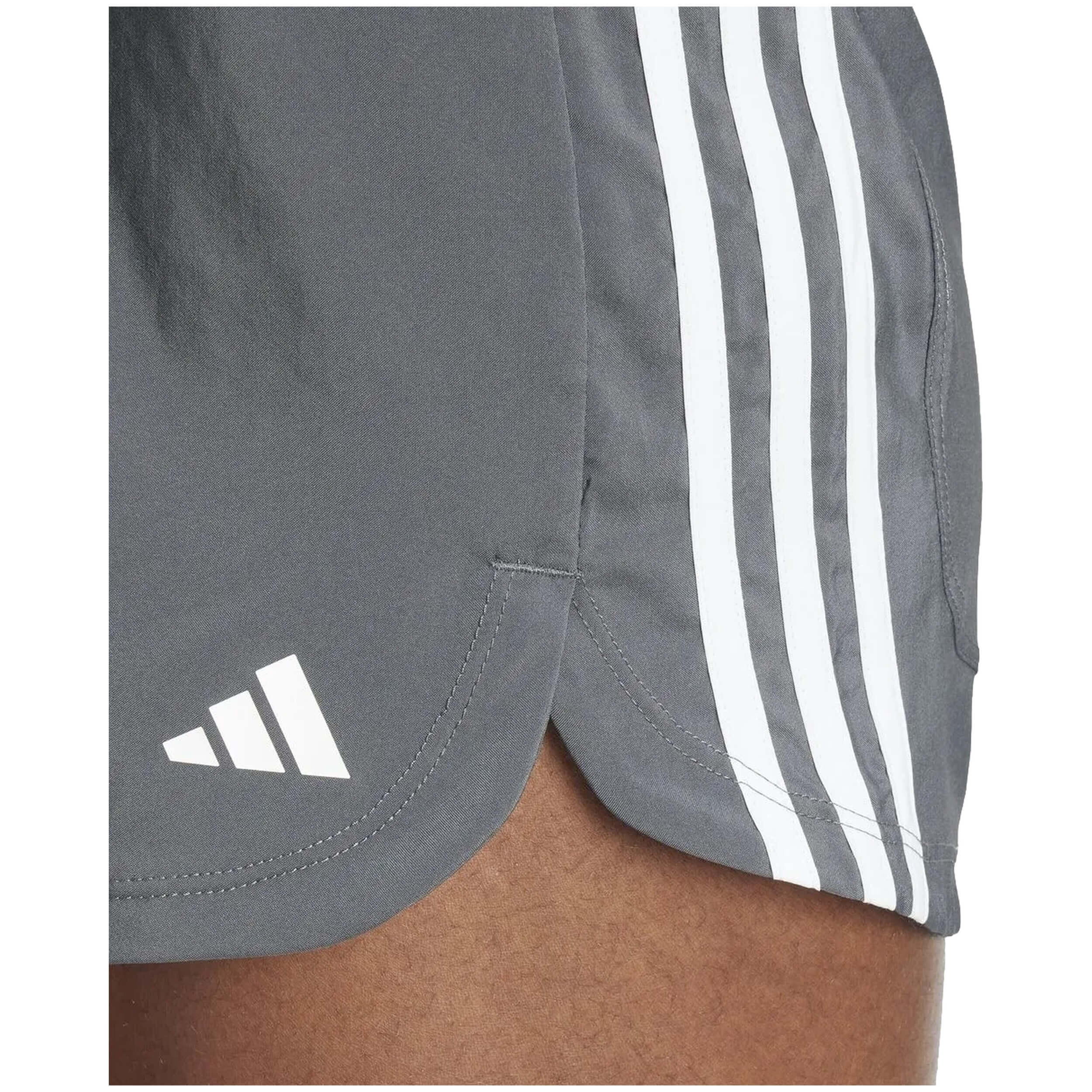 Calções Adidas modelo IS2173 para mulheres 3/5