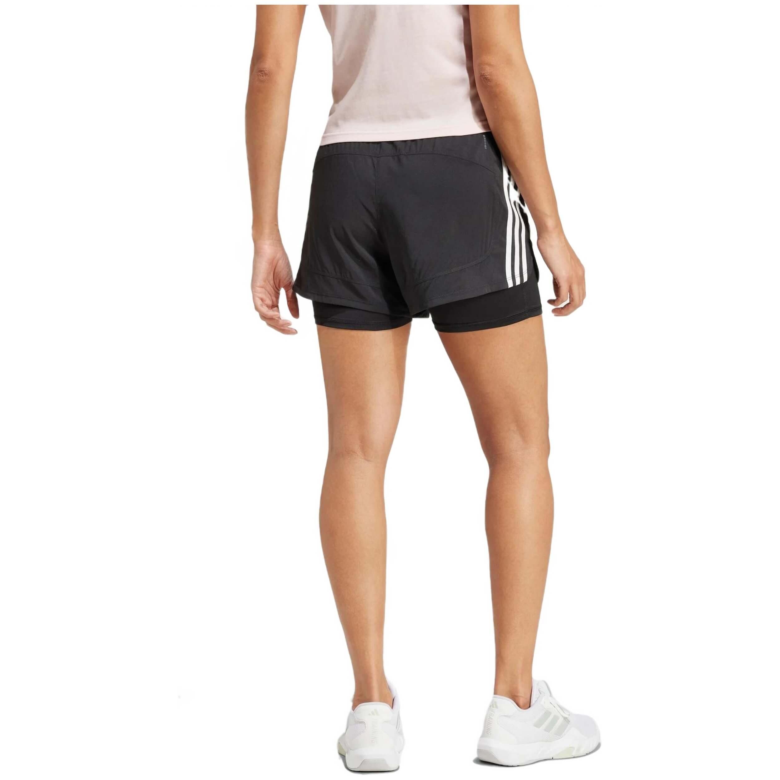 Calções Adidas modelo JJ3116 para mulheres 2/5