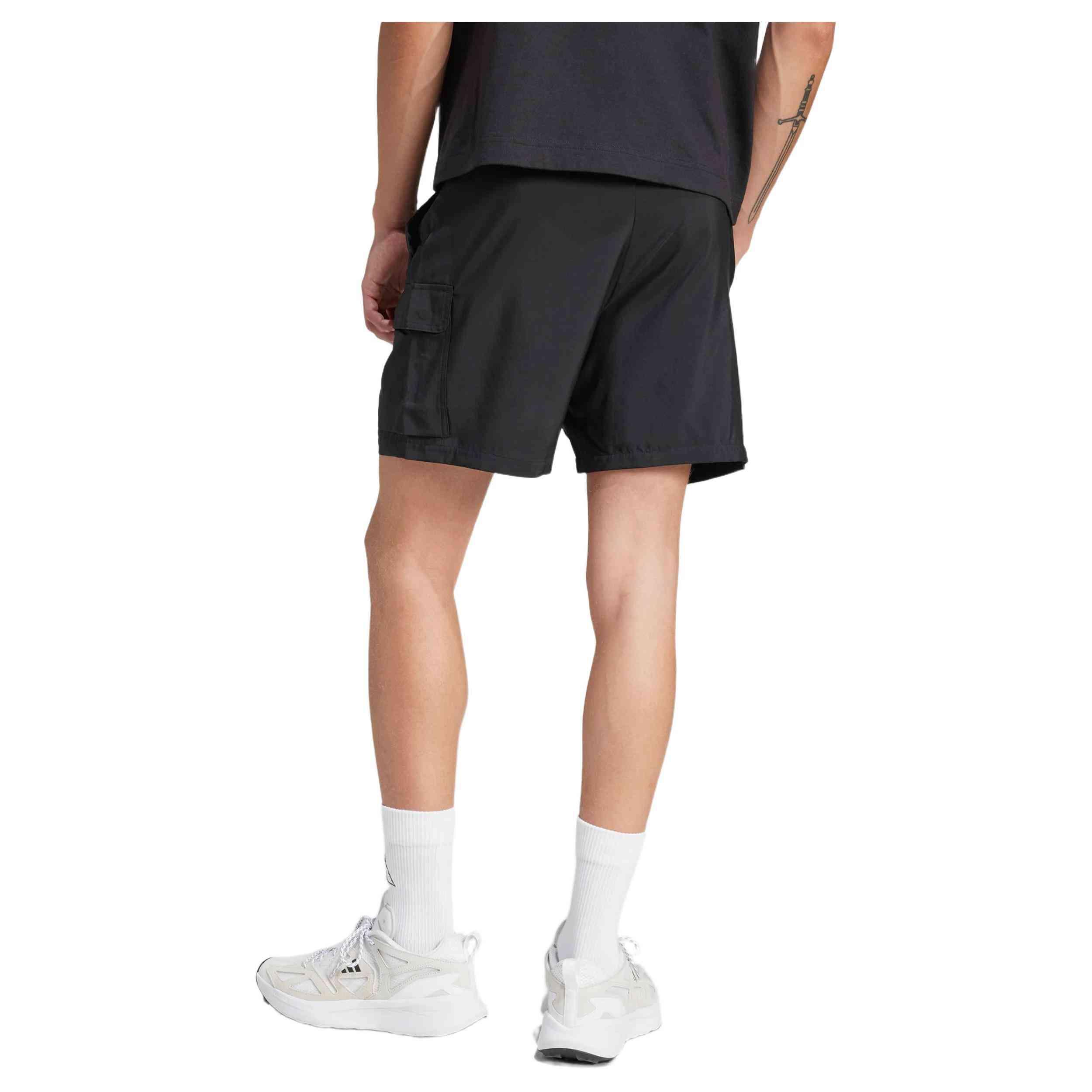 Kurze hose Adidas Modell JF3530 für männer 2/4