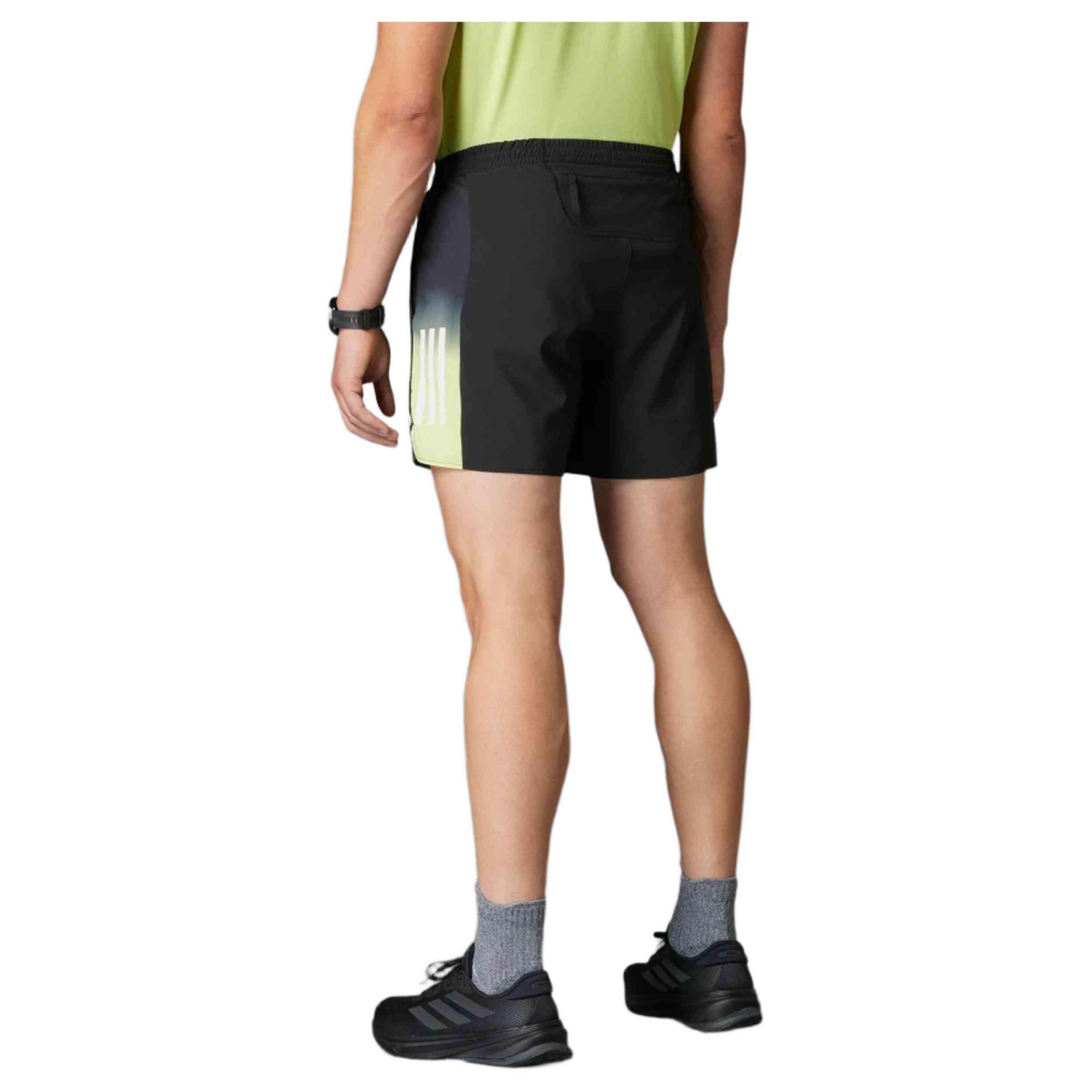 Calções Adidas modelo JC9890 para homem 2/5