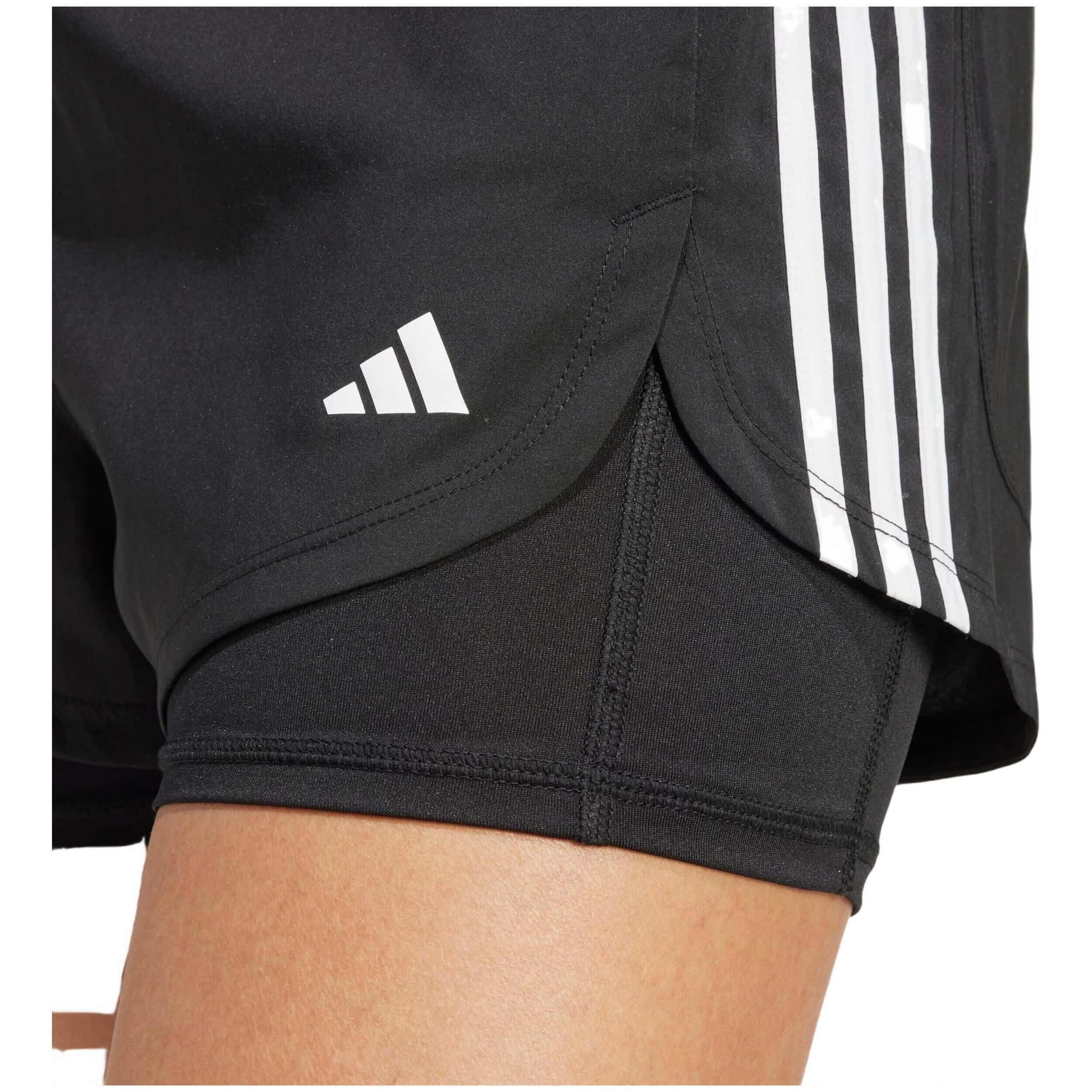 Calções Adidas modelo JJ3116 para mulheres 5/5