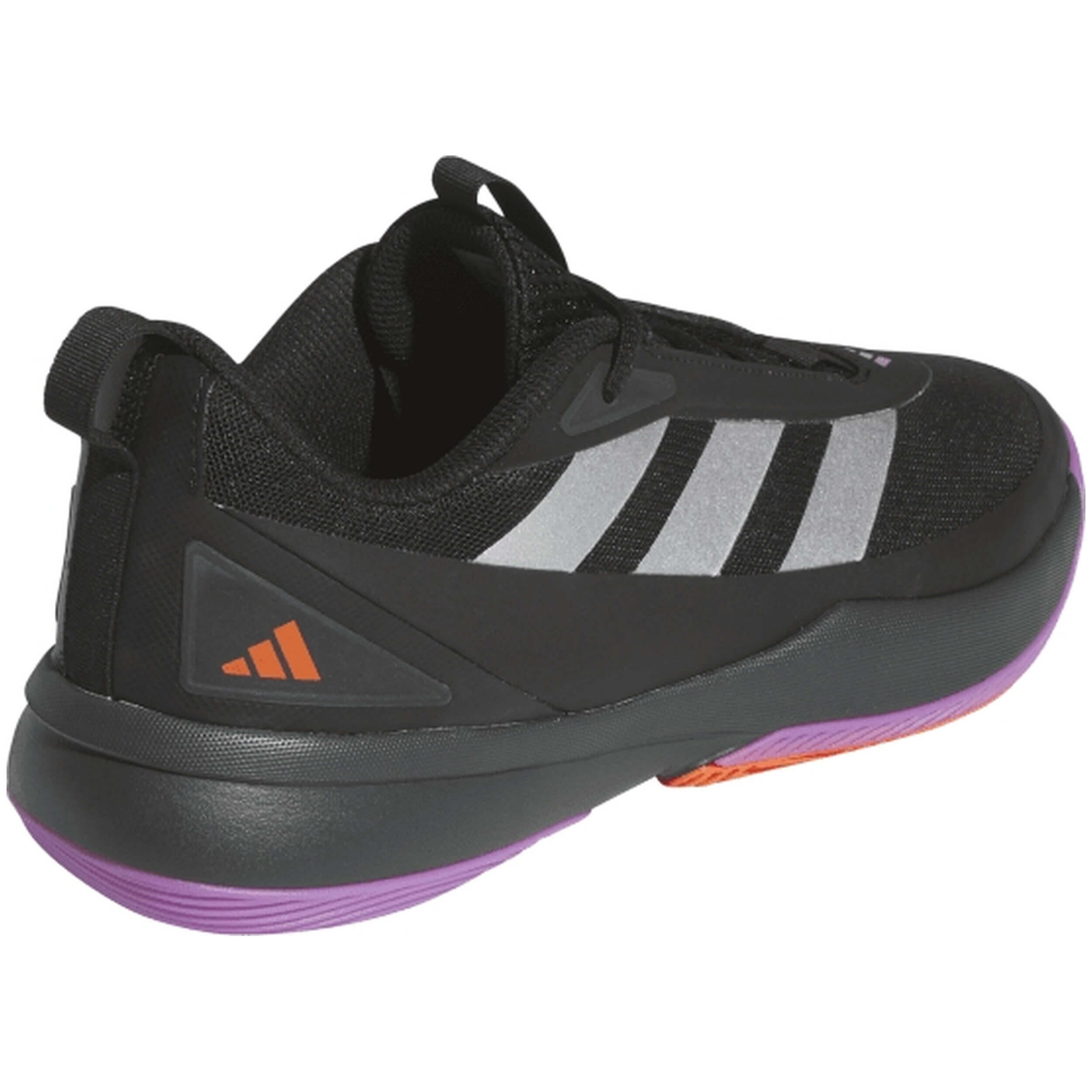 Scarpe da basket Adidas modello IH8554 per uomini 4/5