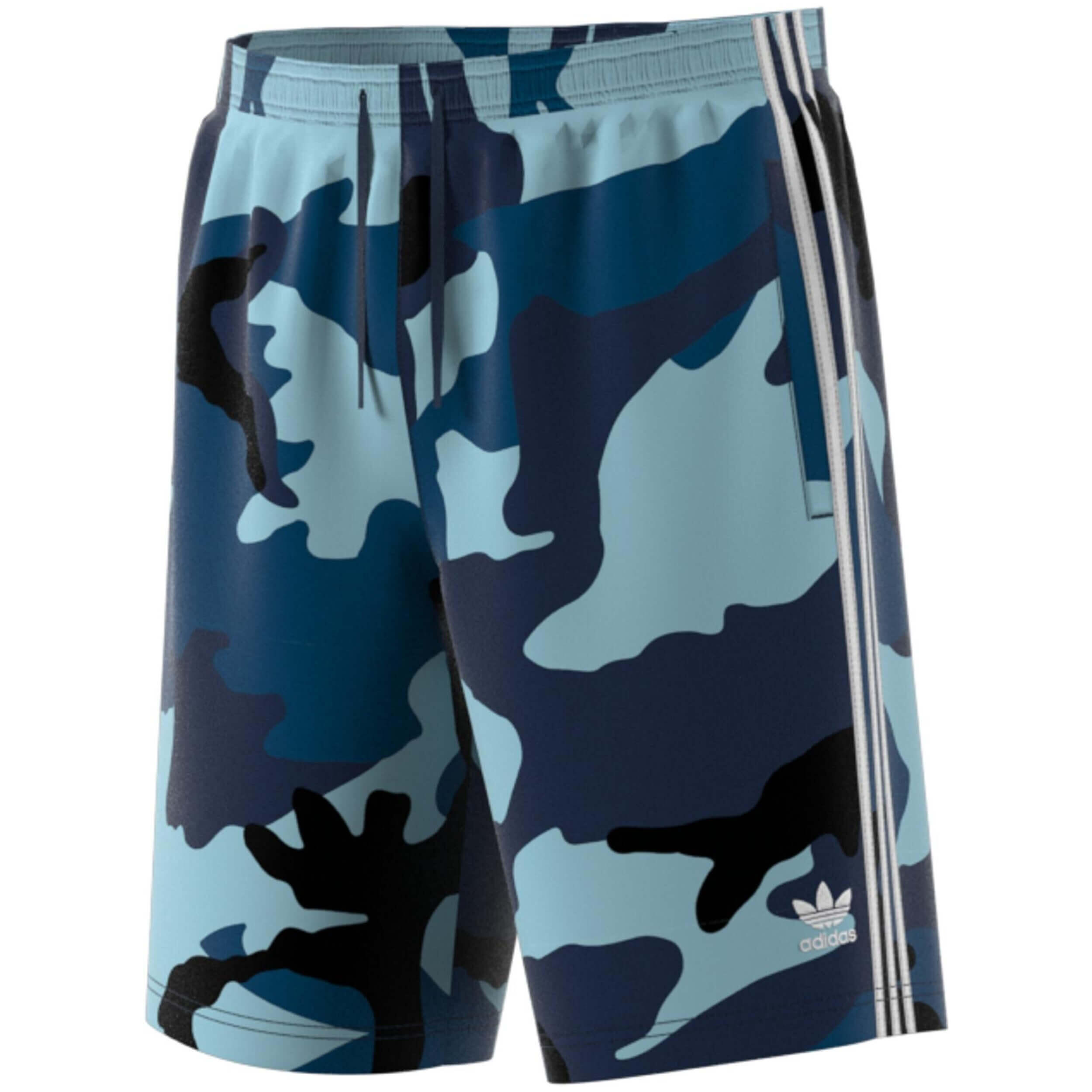 Pantaloncini Adidas modello DV2046 per uomini 3/4