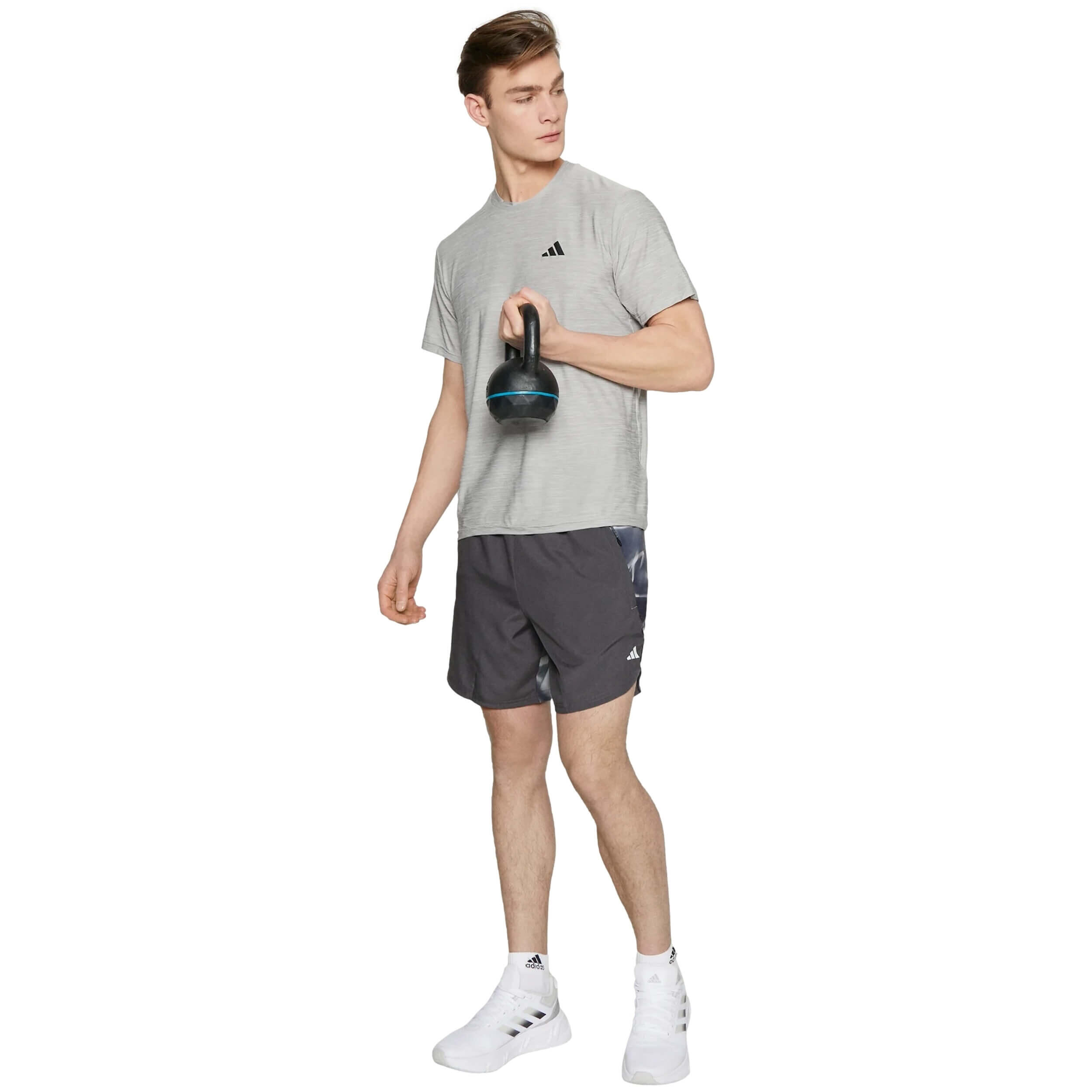 Pantalon corto Adidas modelo IB7913 para hombre 2/5