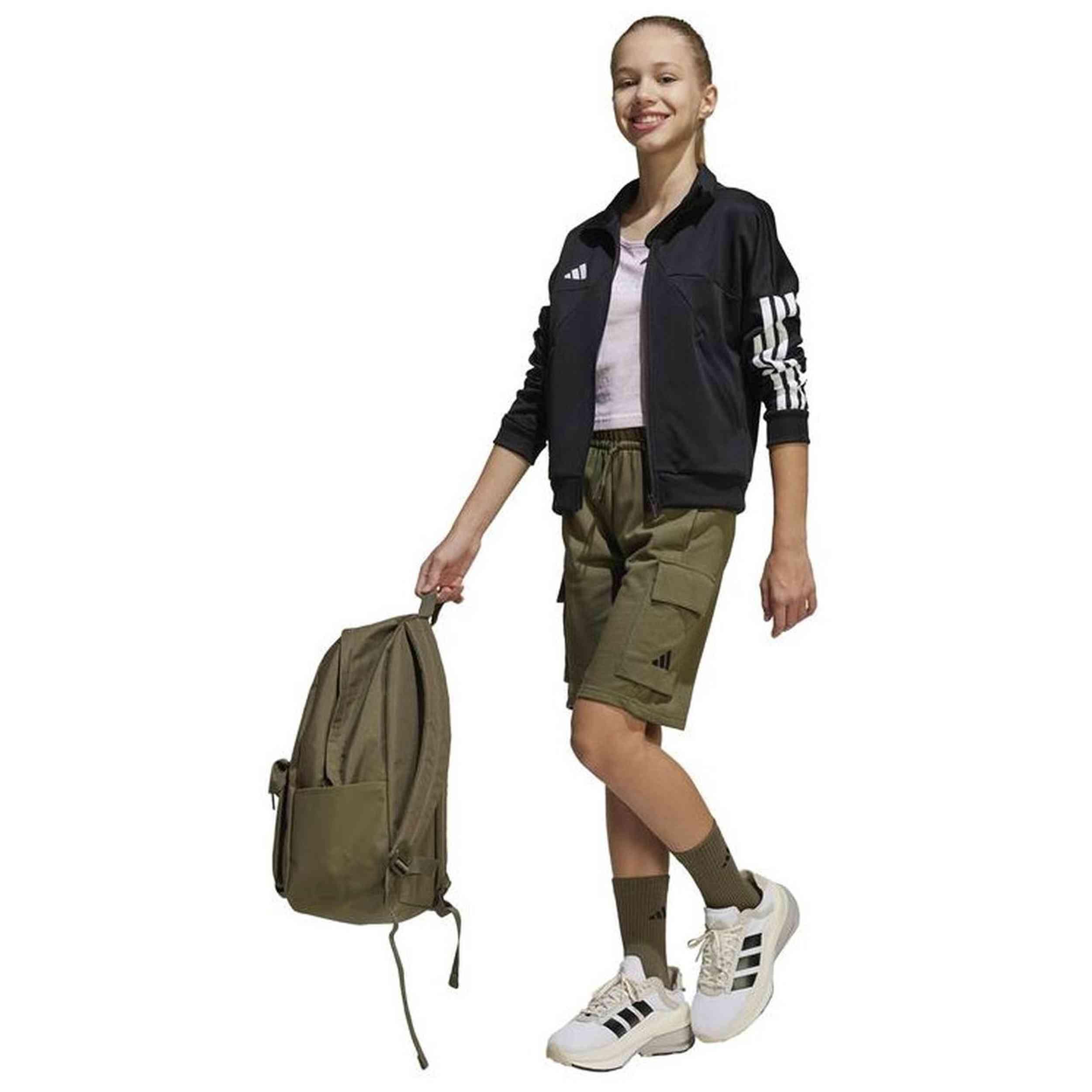 Short Adidas modèle JC9767 pour enfants 4/5