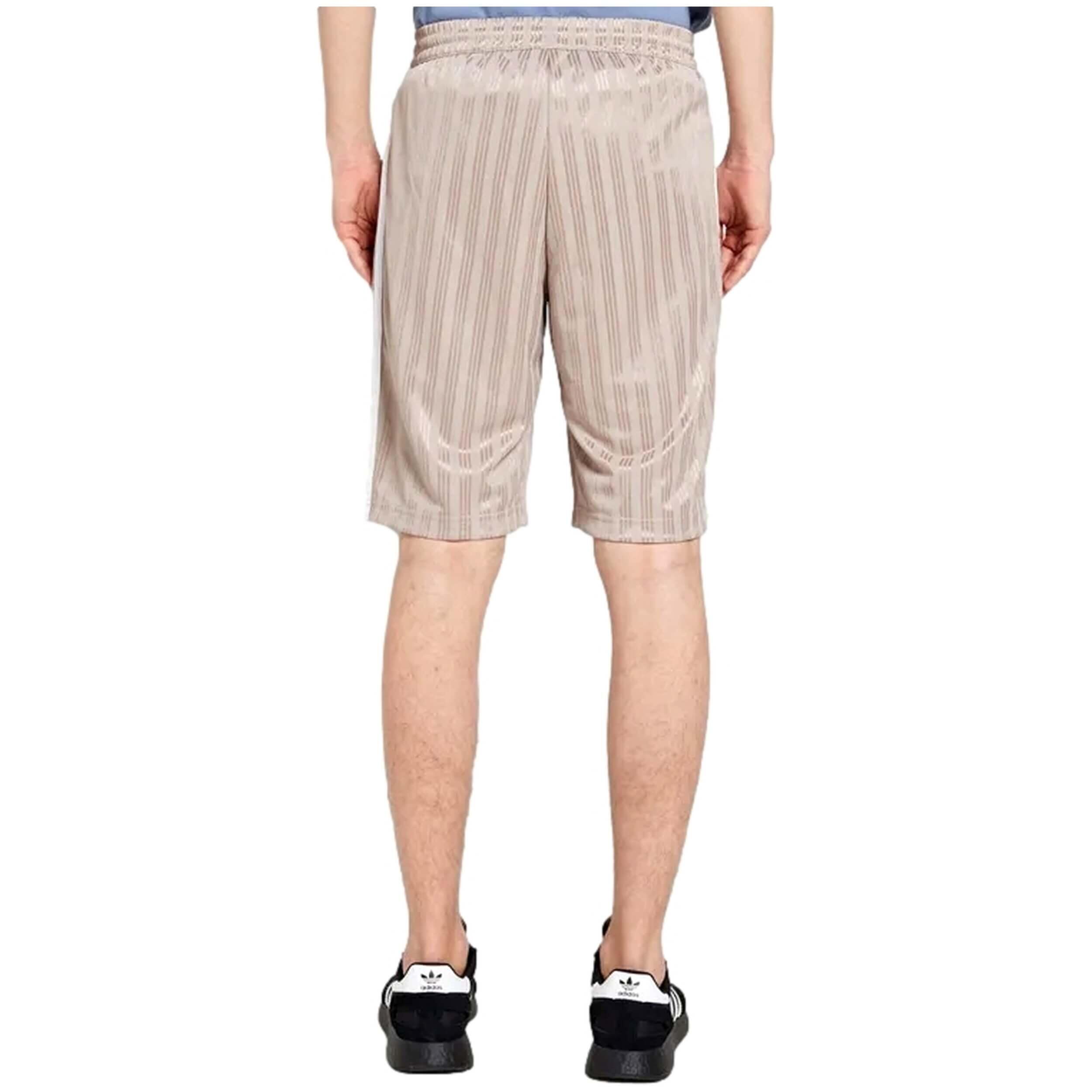 Pantaloncini Adidas modello CW1300 per uomini 5/5