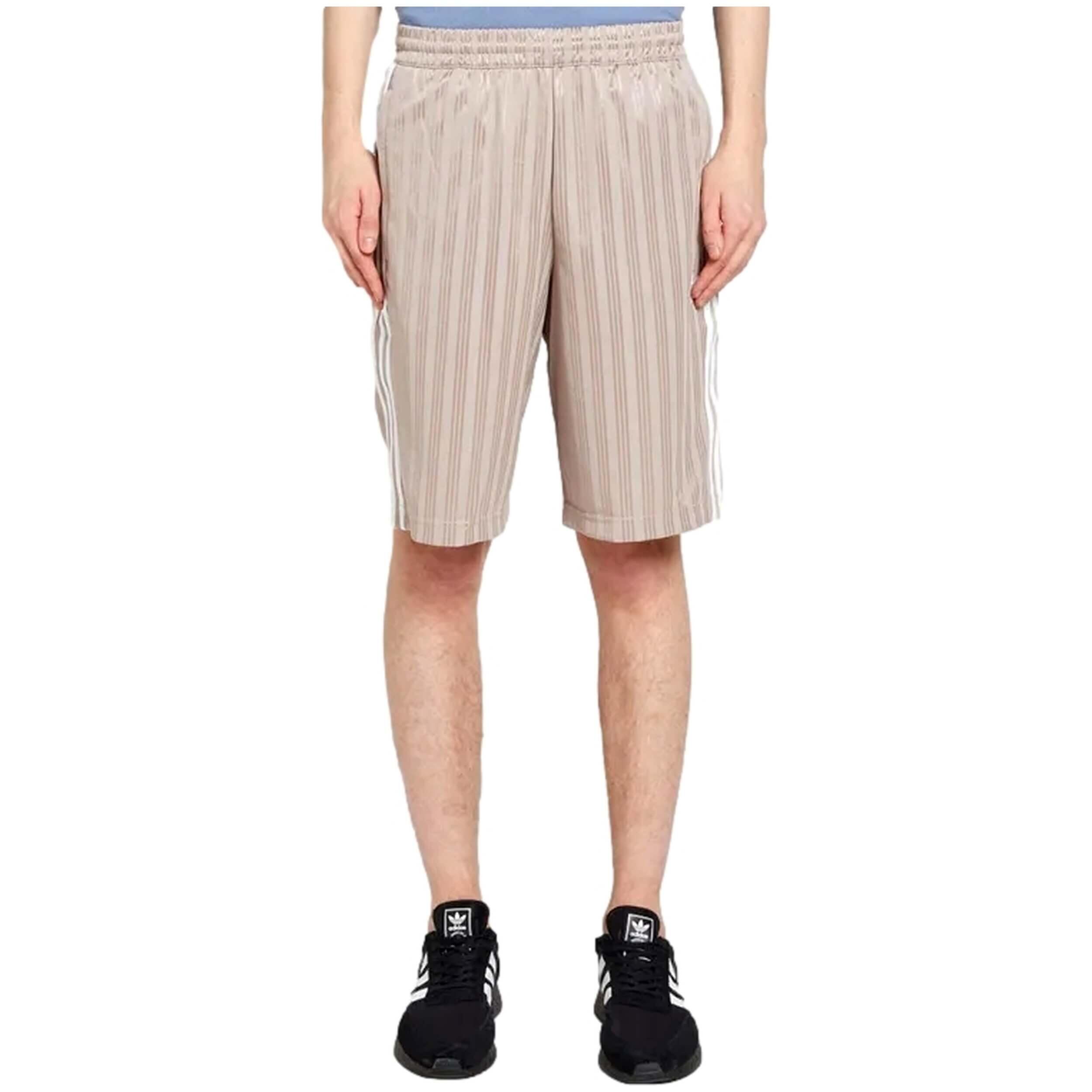 Pantaloncini Adidas modello CW1300 per uomini 4/5