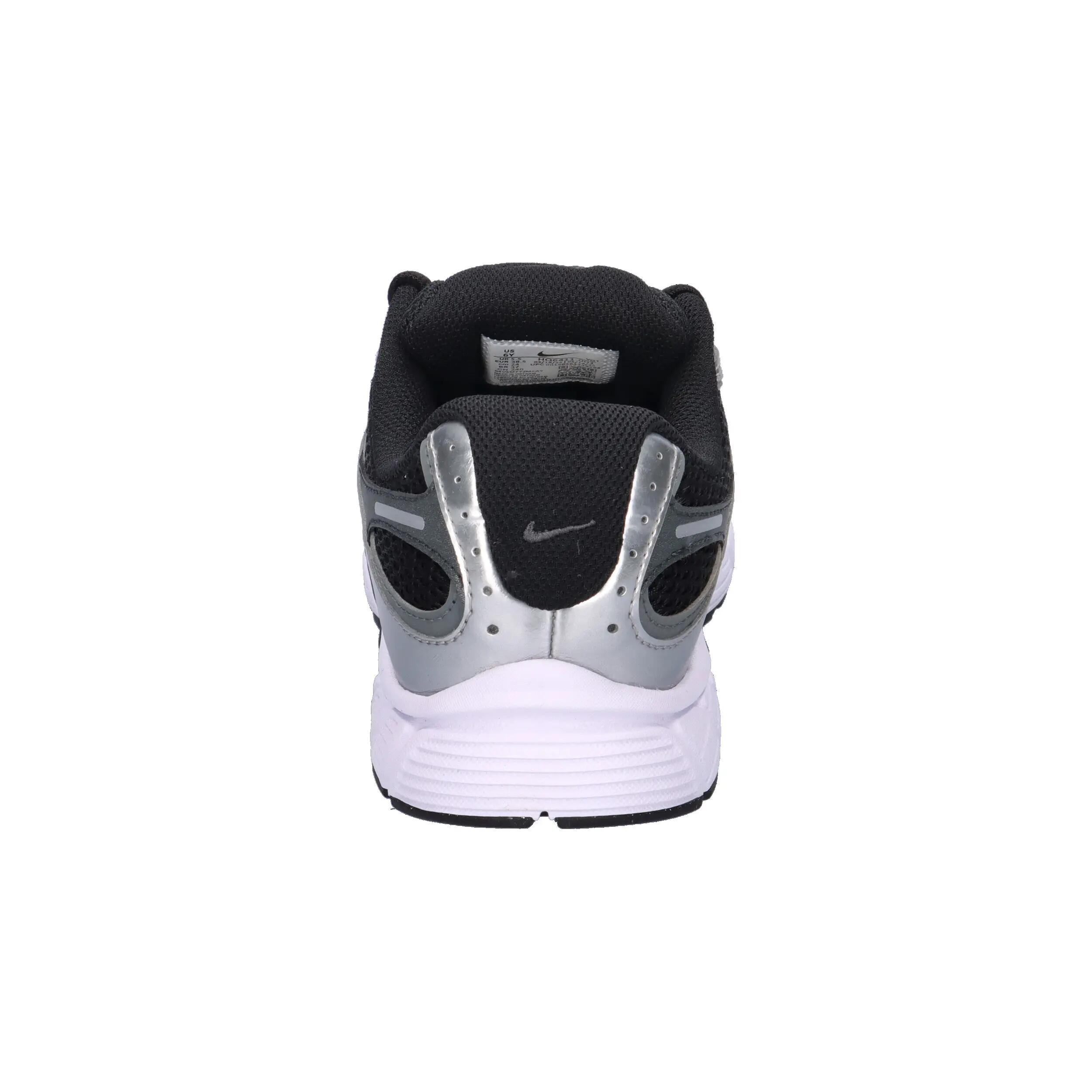 Nike Kinder Sneaker V5 RNR GS HQ6411 5/7