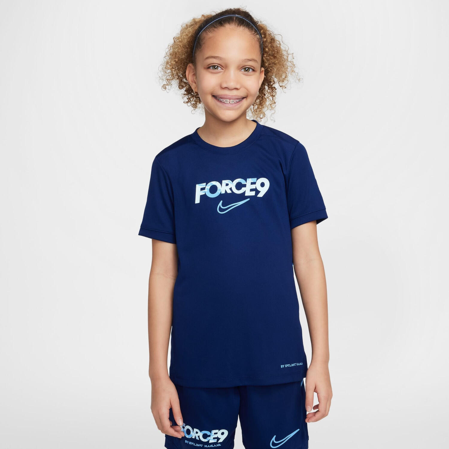 NIKE picture
