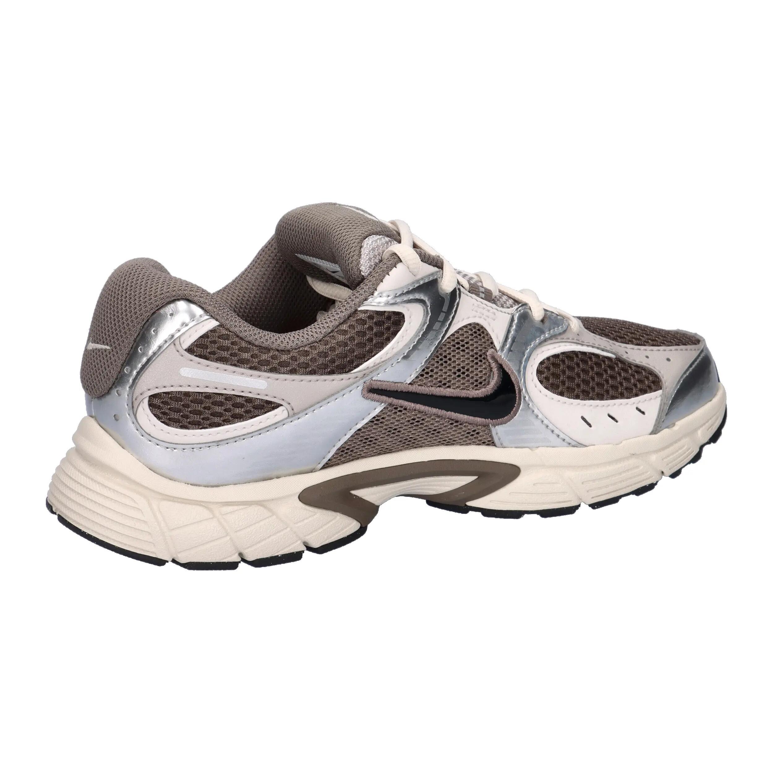 Nike Kinder Sneaker V5 RNR GS HQ6411 7/7