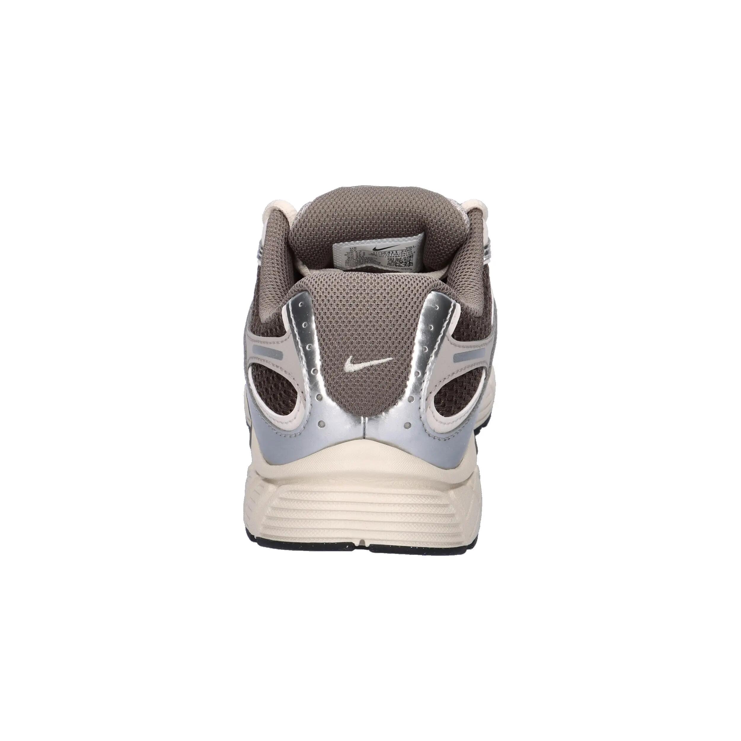 Nike Kinder Sneaker V5 RNR GS HQ6411 5/7