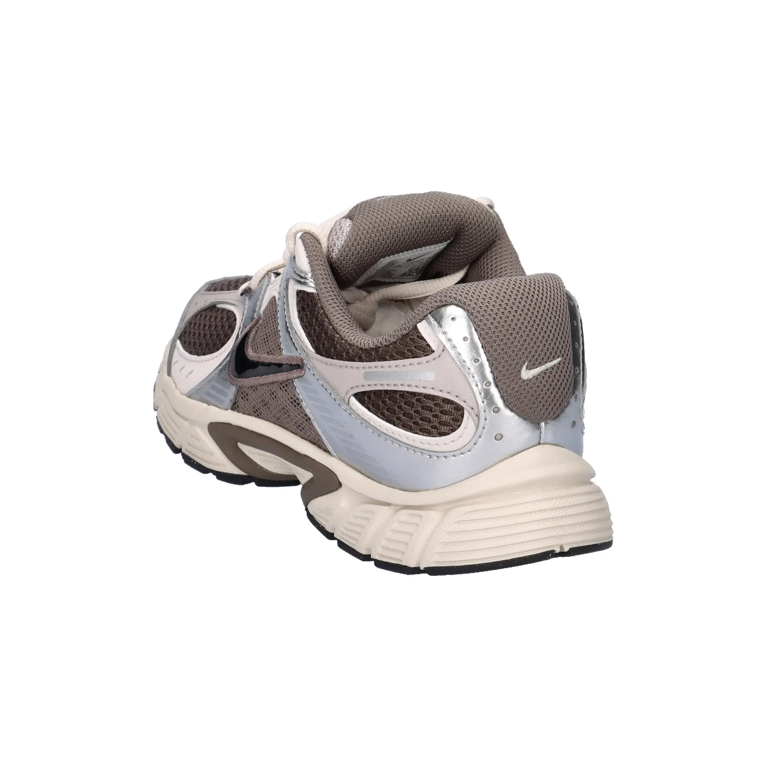 Nike Kinder Sneaker V5 RNR GS HQ6411 4/7
