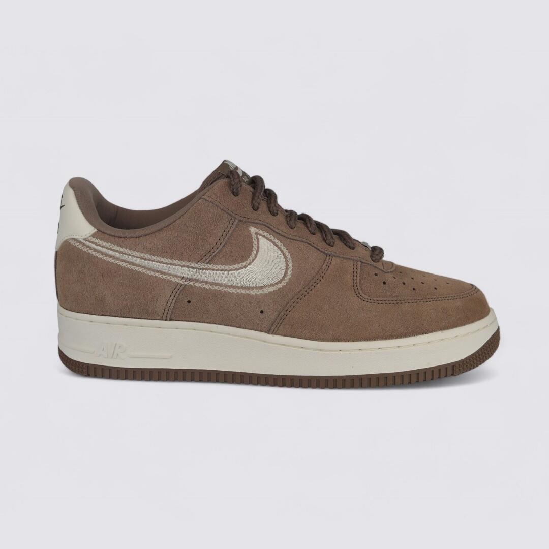 Nike Air Force 1 '07 LV8 HJ4465-200 2/4