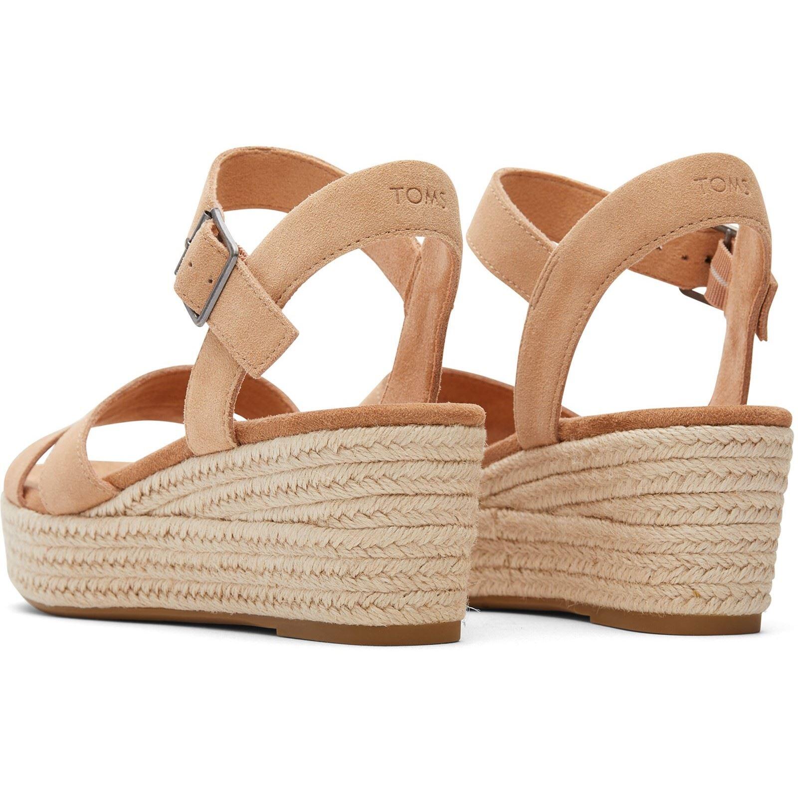 Audrey Womens Buckle Sandals 2/5